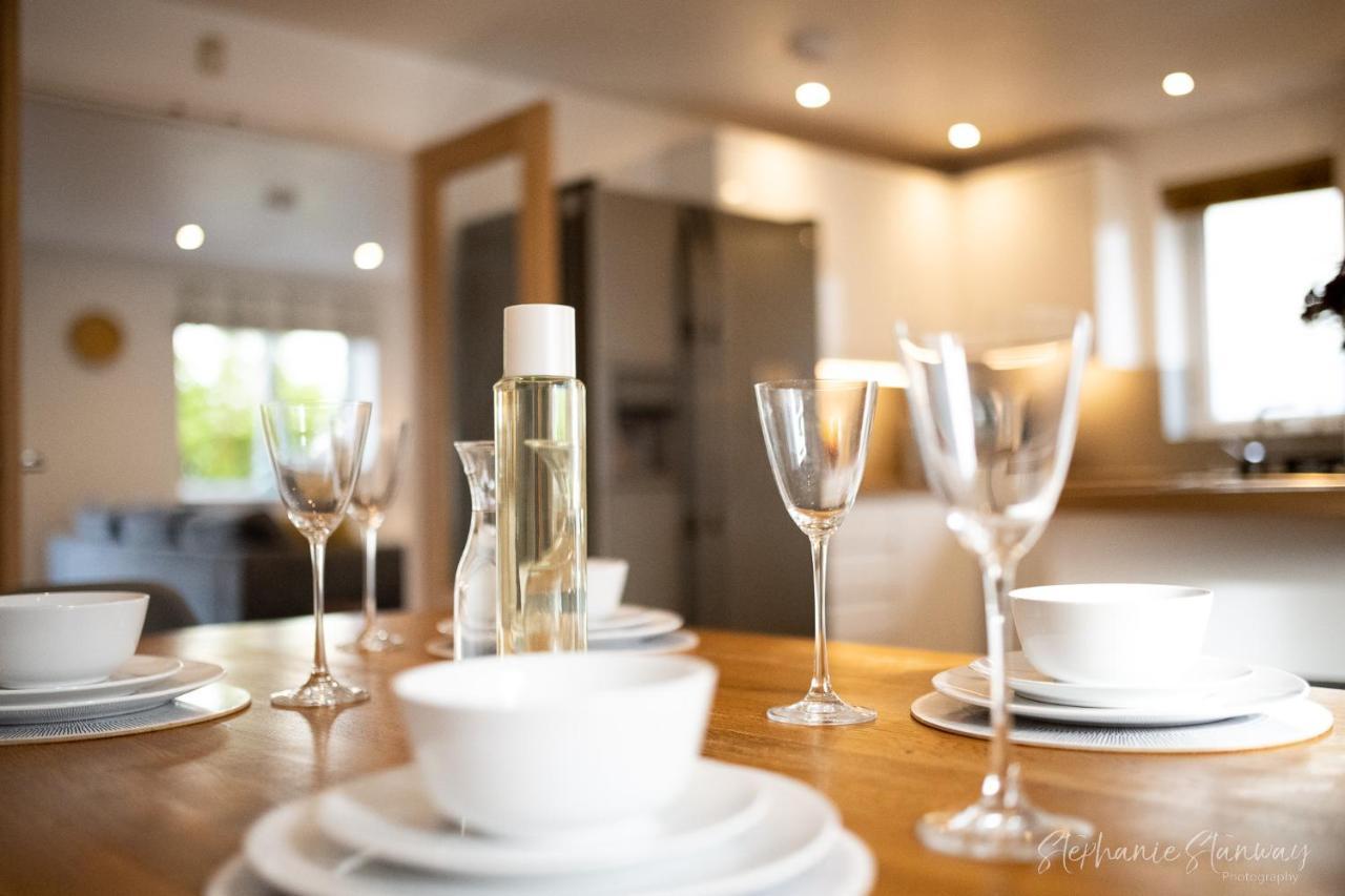 The Lookout, Modern Home From Home, Sleeps 5, With Private Parking & Outside Terrace St Ives Buitenkant foto
