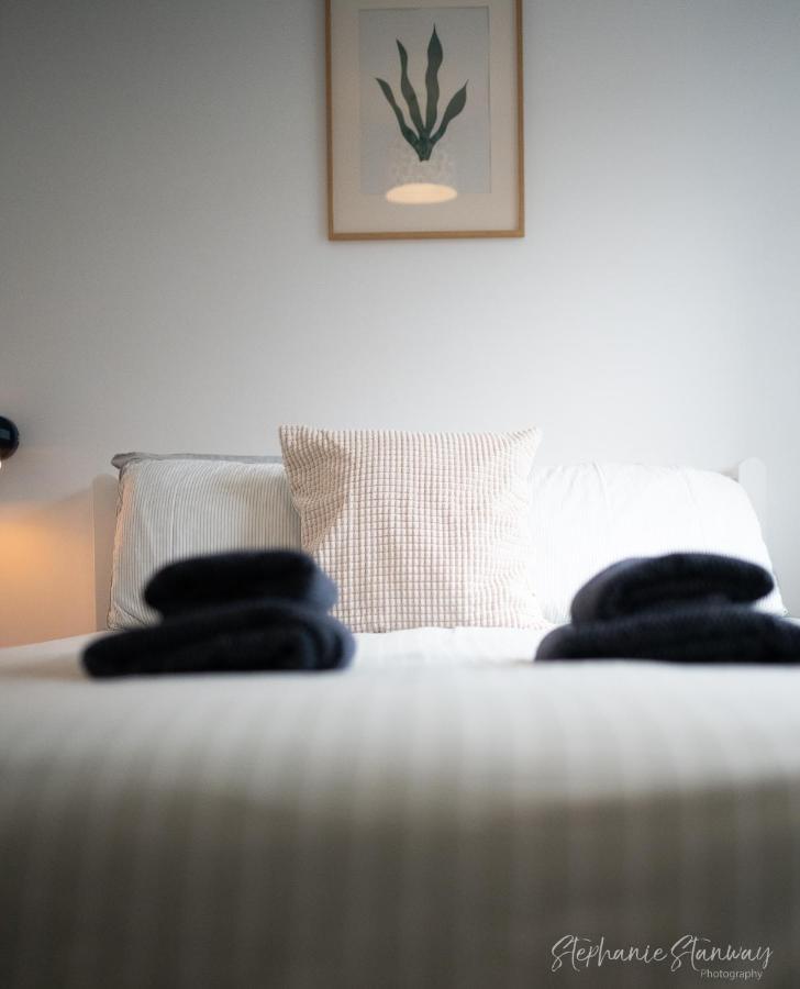 The Lookout, Modern Home From Home, Sleeps 5, With Private Parking & Outside Terrace St Ives Buitenkant foto